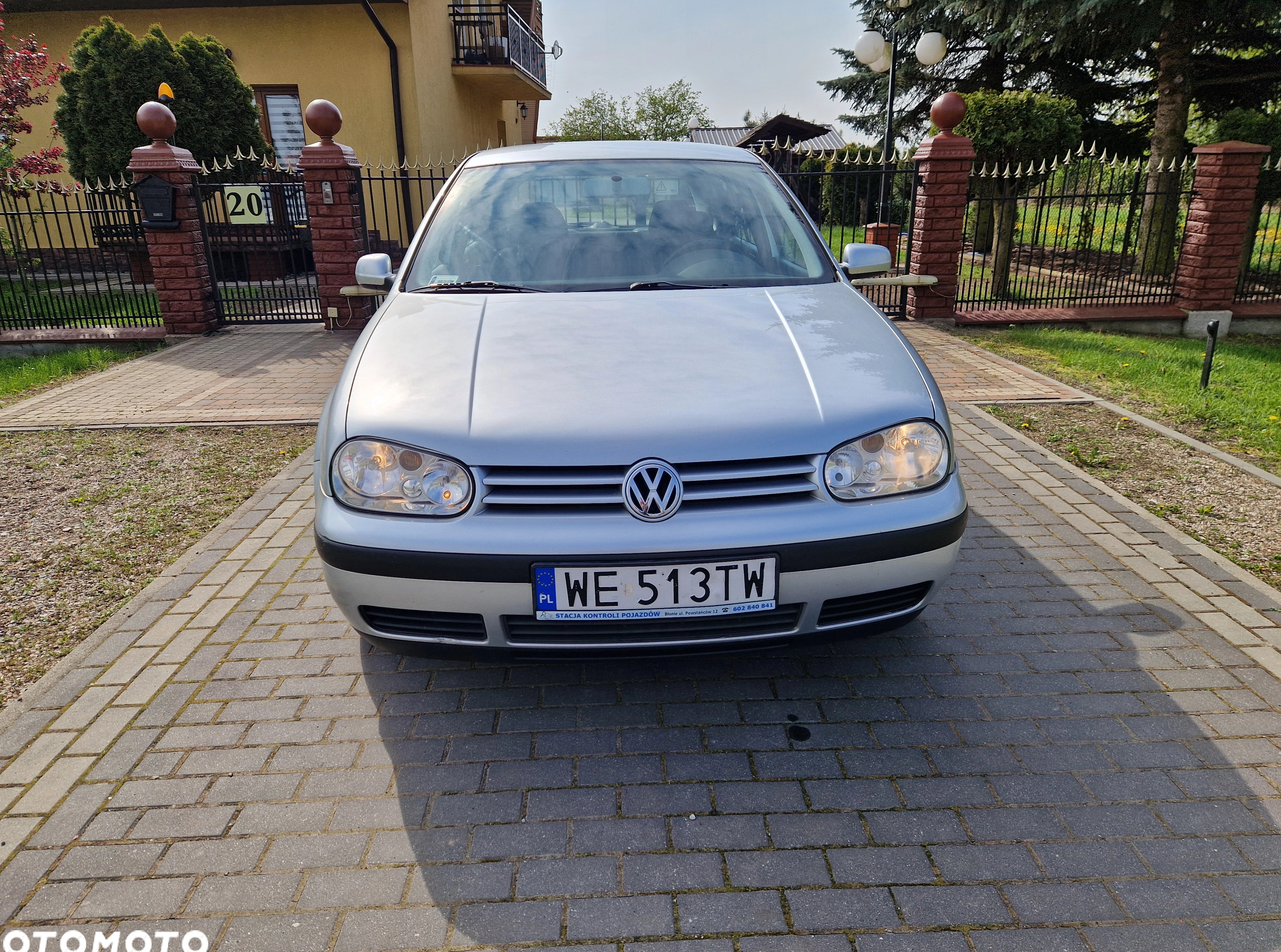 Volkswagen Golf cena 7500 przebieg: 200000, rok produkcji 2001 z Zabłudów małe 137